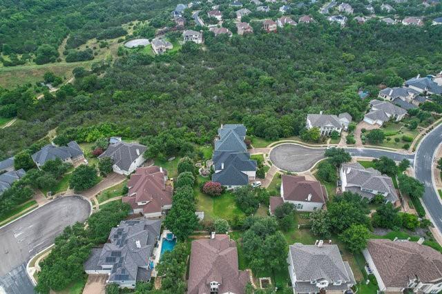 Building Photo - 9900 Tree Bend Cove