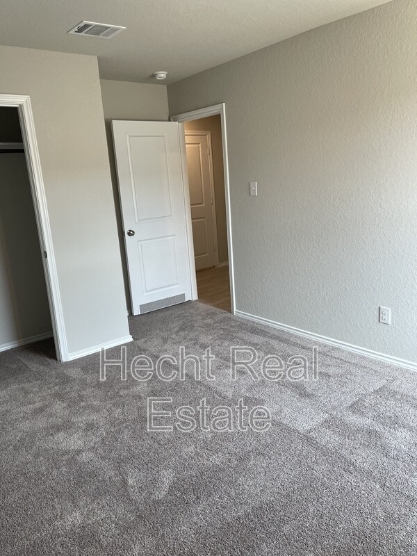 Building Photo - 10727 Prusiner Dr