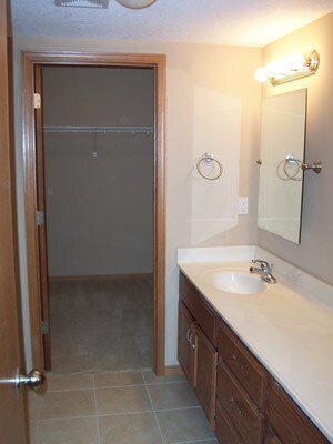 Building Photo - 514 Highland Ridge Dr