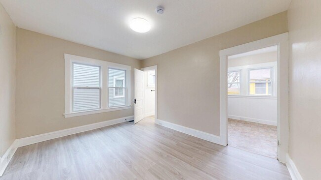 Building Photo - 3865 W 16th St