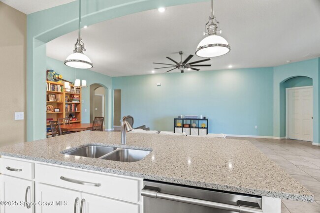 Building Photo - 3575 Salt Marsh Cir