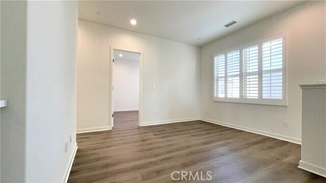 Building Photo - 155 Excursion