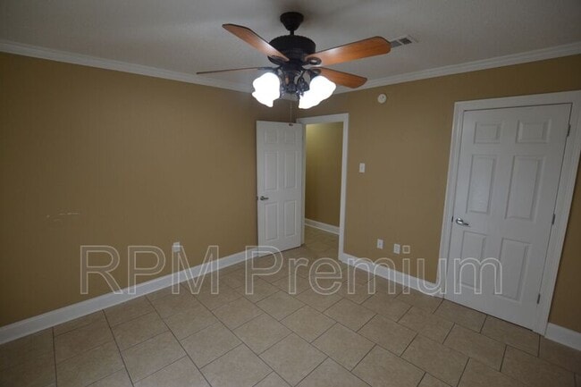 Building Photo - 3552 Platt Dr