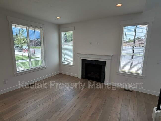 Building Photo - 8812 S Cys Pk Lane