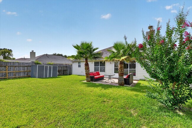 Building Photo - 16211 Whitesage Ct
