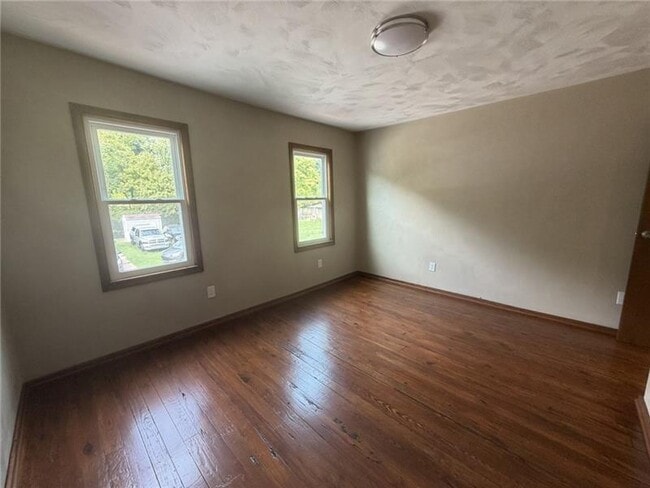 Building Photo - 254 Bailies Run Rd