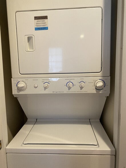 Dryer - 1630 Monument Ave