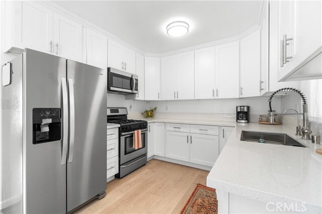 Building Photo - 4208 W 182nd St