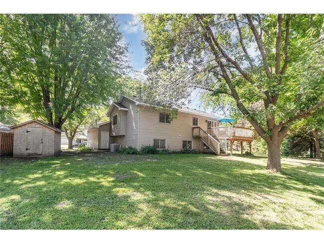 Building Photo - 8345 Grace Ct