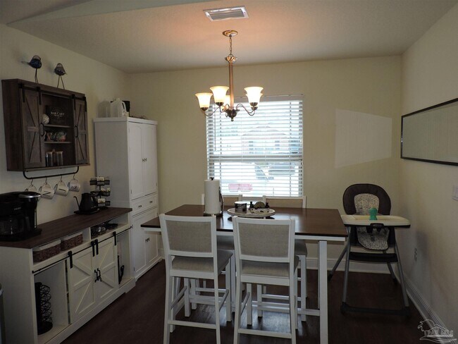 Building Photo - 5070 Carmell Ridge Cir