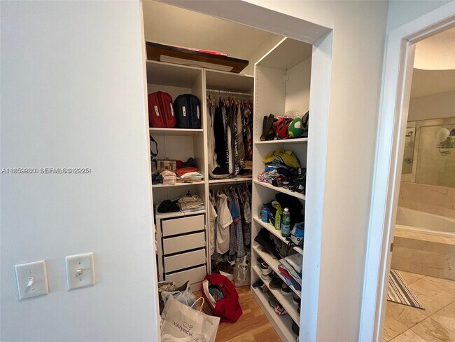 Building Photo - 3131 NE 188th St