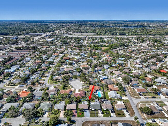 Building Photo - 1210 Skylark Ln