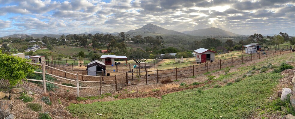 Building Photo - 3605 Fortuna Ranch Rd