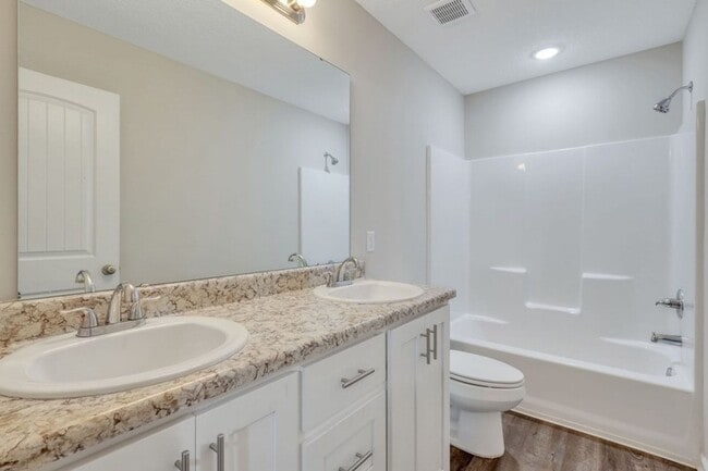 Building Photo - Available for Rent