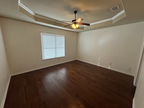 Building Photo - 569 Griffith Dr