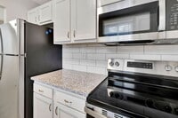 Building Photo - 4302 Batavia Meadows Dr