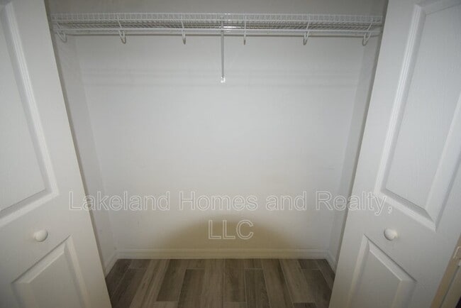 Building Photo - 534 Grasslands Village Cir