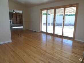 Building Photo - 3 bedroom Home in College Area Near SDSU!!