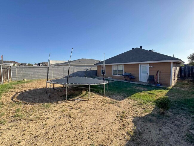 Building Photo - 1525 Cozumel Dr