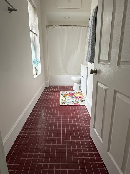 Building Photo - 4919 Jameson St