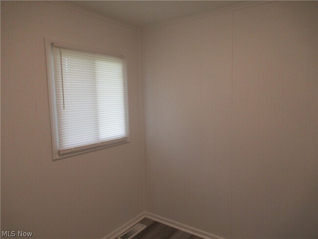 Building Photo - 1462 Harvard Dr