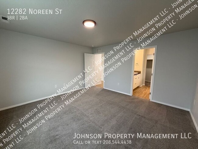 Building Photo - 12282 Noreen St