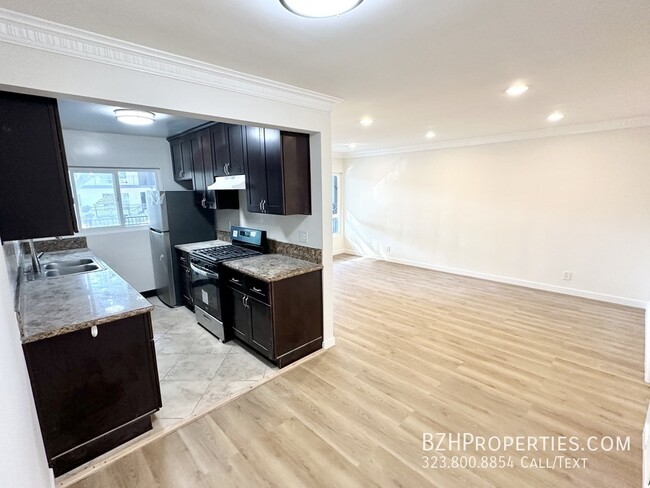 Building Photo - Brand New Renovated 1Bedroom 1Bathroom In ...