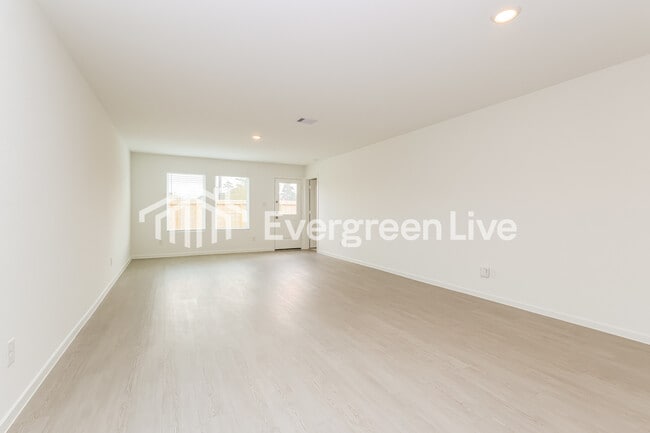 Building Photo - 11740 Lazy Oak Crk Dr