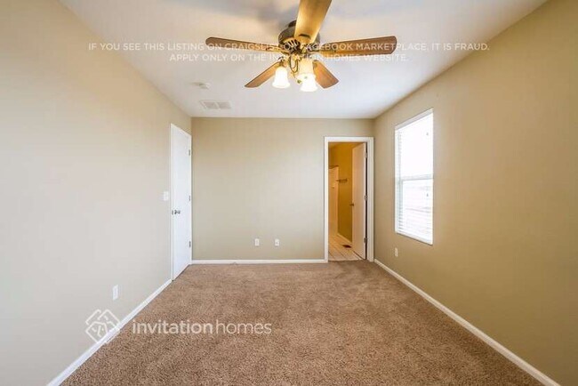 Building Photo - 1321 Mallard Ln