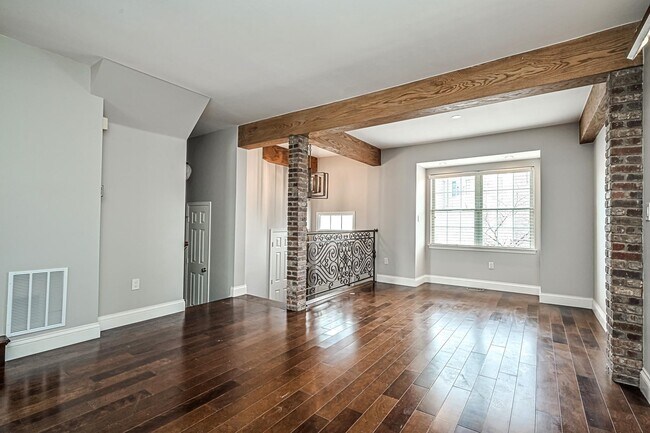 Building Photo - 44171 Paget Terrace