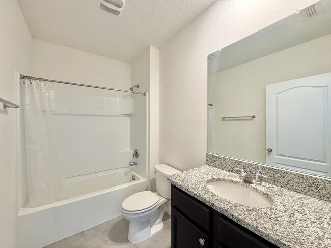 Building Photo - 632 Autumn Stream Dr