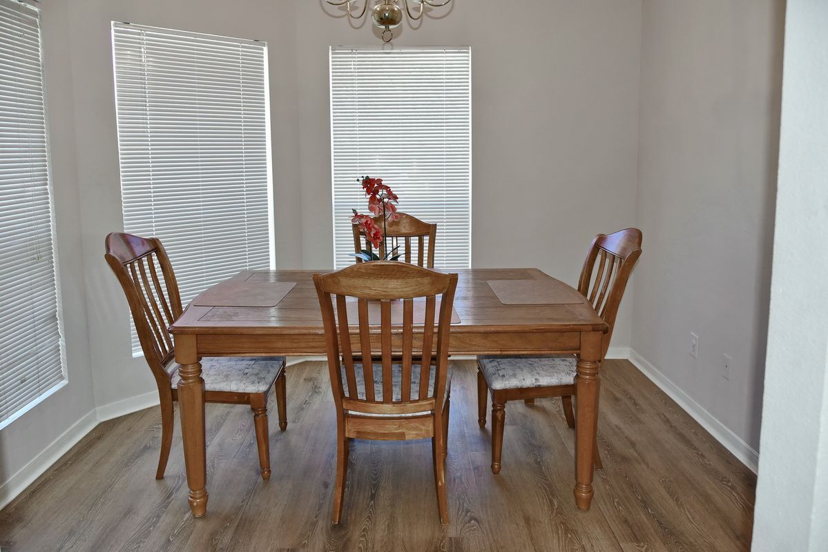 Building Photo - 1106 Mossy Branch St