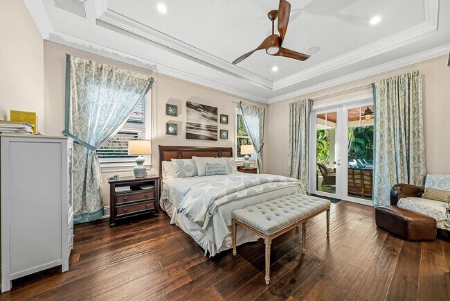 Building Photo - 120 Grove Way