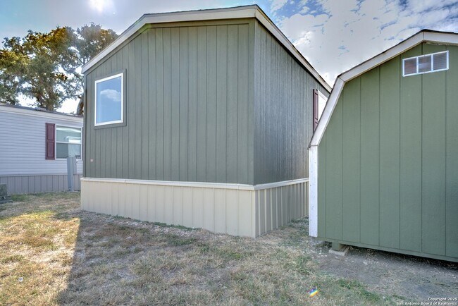 Building Photo - 7109 W Loop 1604 N