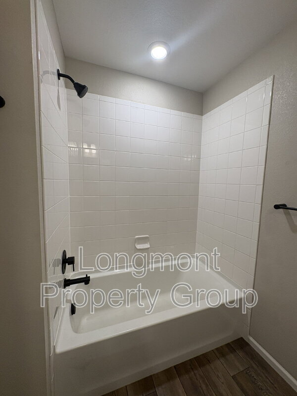 Building Photo - 4653 North Bend Way