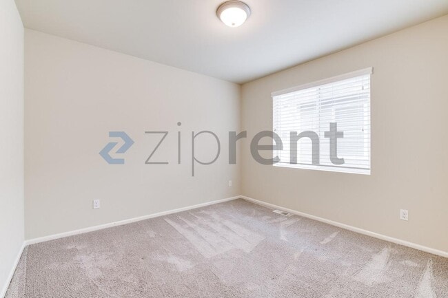 Building Photo - 18308 38th Dr SE