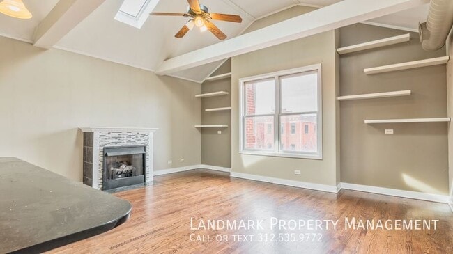 Building Photo - 2329 W Harrison St