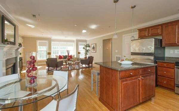 Building Photo - 50 B St