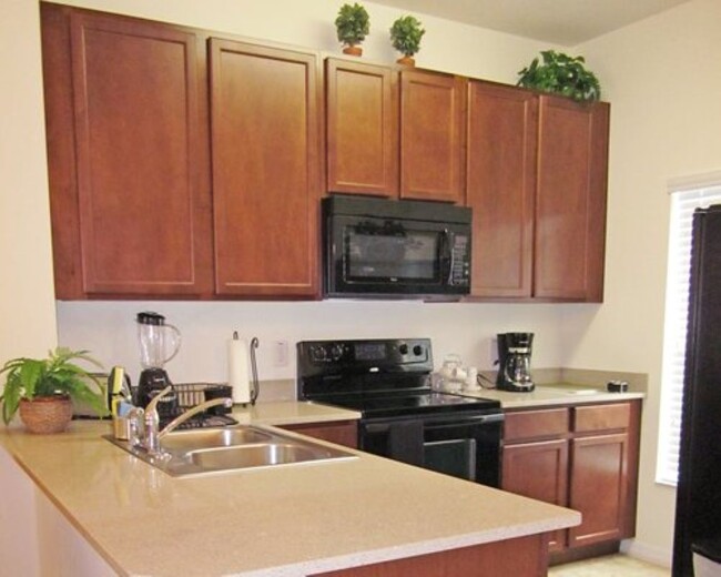 Building Photo - 4562 Corsa Ln
