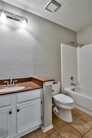 Building Photo - 7901 Armor Ln