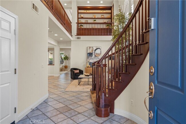 Building Photo - 18731 Stratton Ln