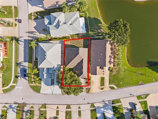Building Photo - 16602 Citrus Pkwy