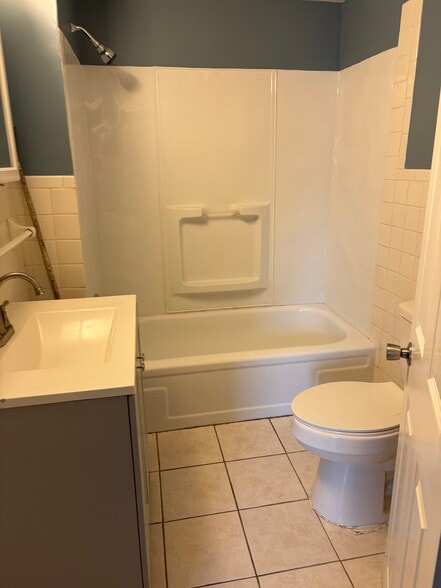 Bathroom - 178 E Charleston Ave