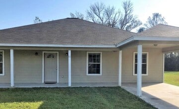 Building Photo - 90 County Rd 2269