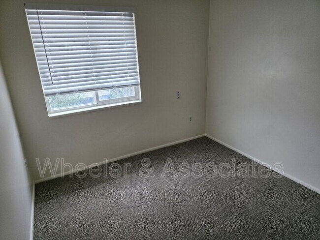 Building Photo - 2988 Adams Ave