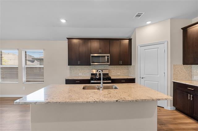 Building Photo - 207 Mizuna Dr