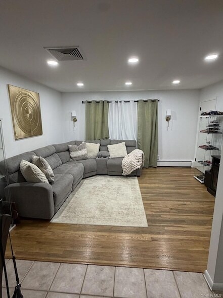 Building Photo - 167 Bolmer Ave