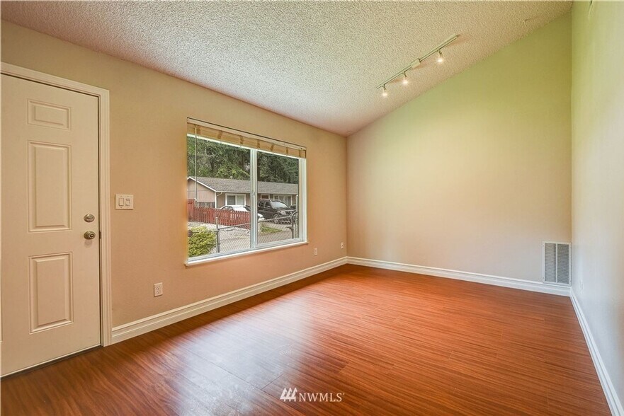 Building Photo - 19670 SE 259th St