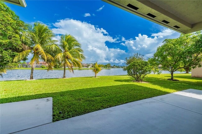 Building Photo - 14032 NW 15th Dr