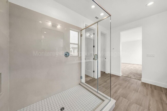 Building Photo - 111 Sea Shell Ave